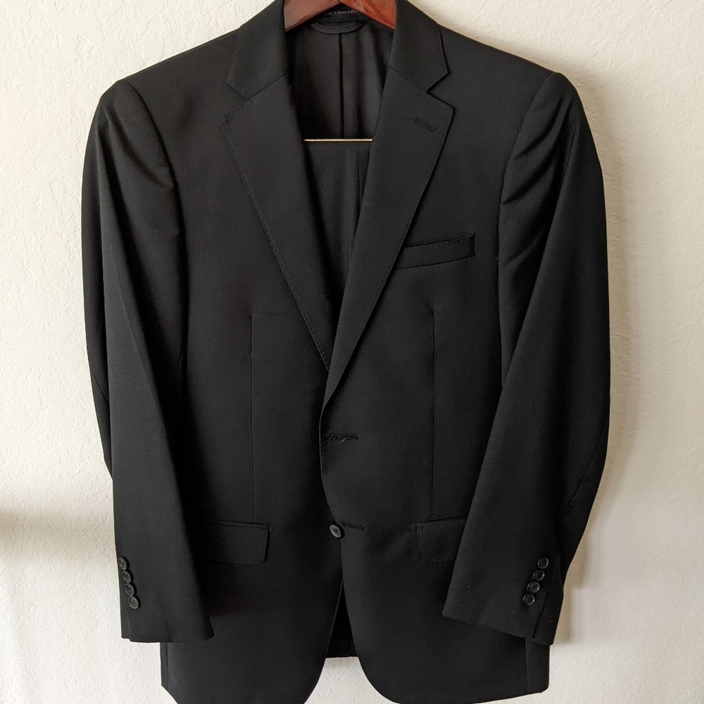 Tahari Men’s Black Suit – 38R Jacket / 30x30 Pants – 2-Piece Classic Fit